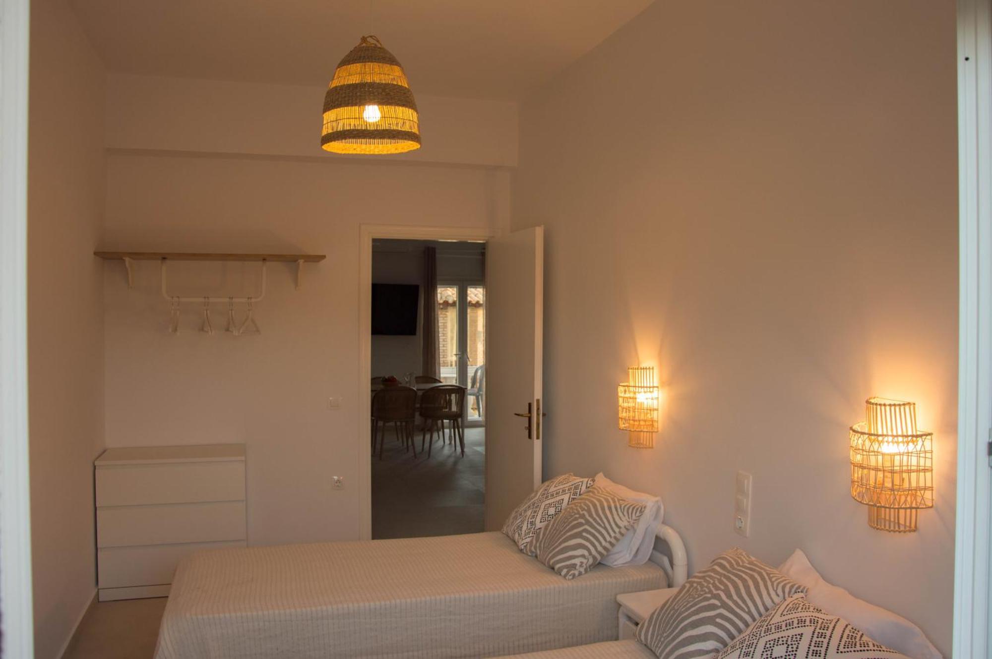Aristidis Apartments Agios Georgios  Exterior photo